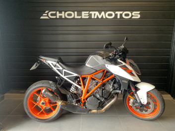 KTM 1290 SUPER DUKE R
