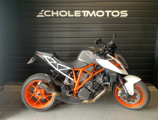 KTM 1290 SUPER DUKE R
