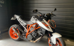 KTM 1290 SUPER DUKE R