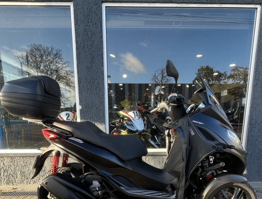 PIAGGIO MP3 300 HPE SPORT ABS ASR