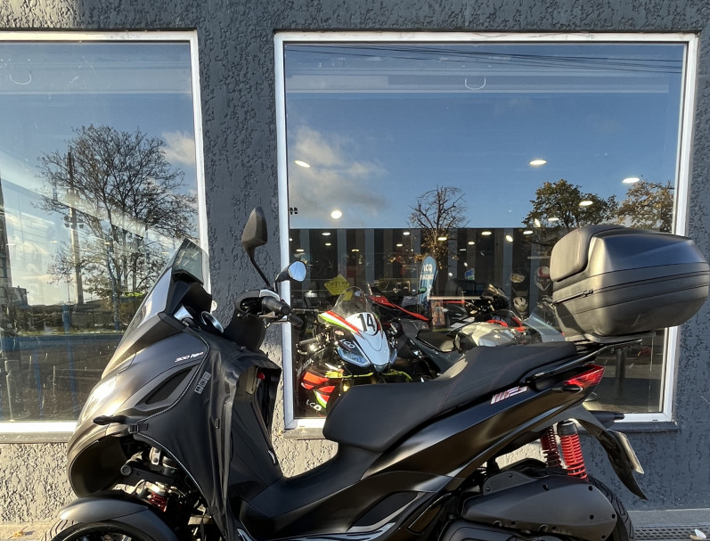PIAGGIO MP3 300 HPE SPORT ABS ASR