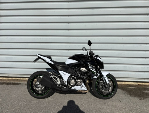 KAWASAKI Z800