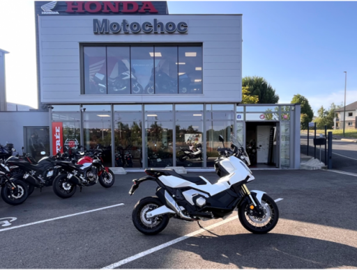 HONDA X-ADV 750