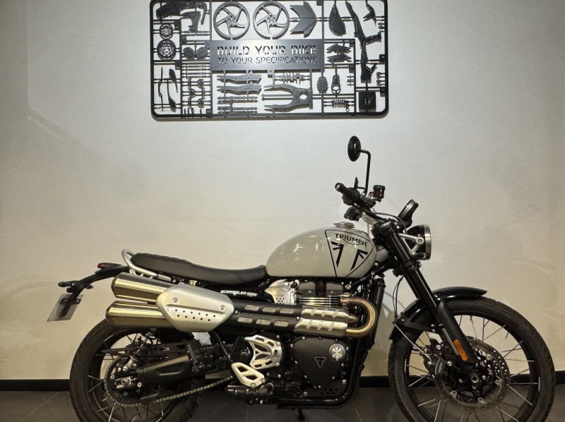 TRIUMPH SCRAMBLER 1200
