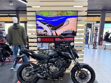 YAMAHA MT07 1ERE MAIN 2018 A2 GARANTIE