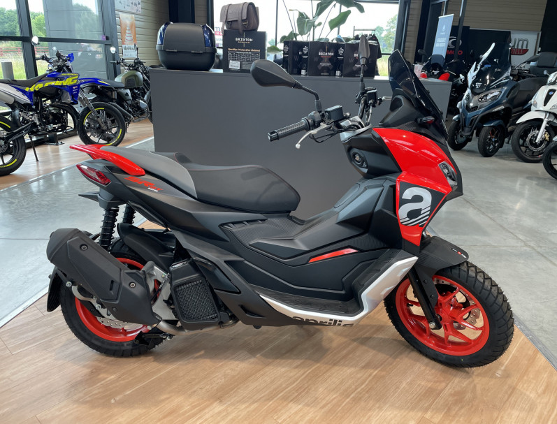APRILIA SR 125 GT
