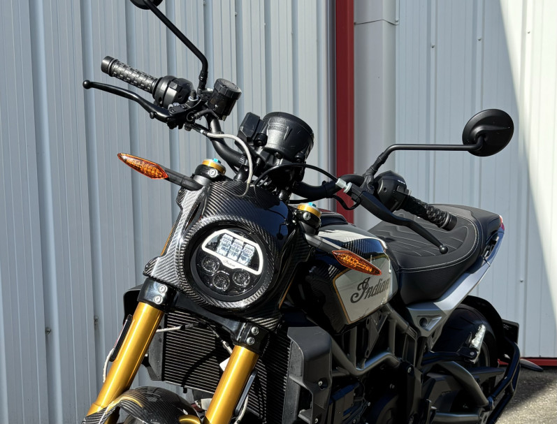 INDIAN FTR 1200 CARBON