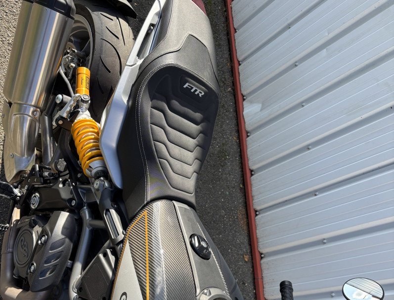 INDIAN FTR 1200 CARBON