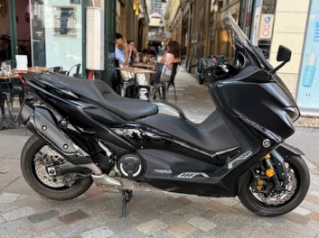 YAMAHA XP T-MAX 560 TECH MAX