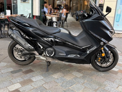 YAMAHA XP T-MAX 560 TECH MAX