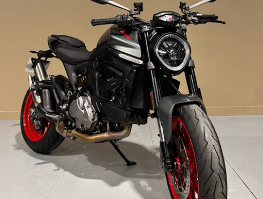 DUCATI 937 MONSTER