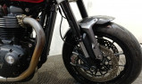 TRIUMPH SPEED TWIN 1200