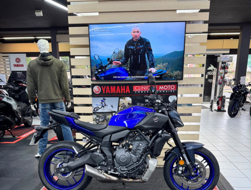 YAMAHA MT07 A2 2025 GARANTIE 2030