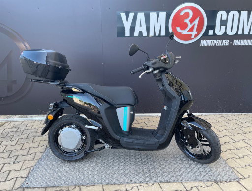 YAMAHA NEO