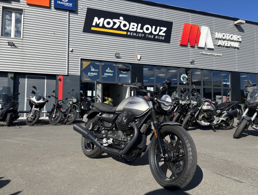 MOTO GUZZI V7 STONE 850