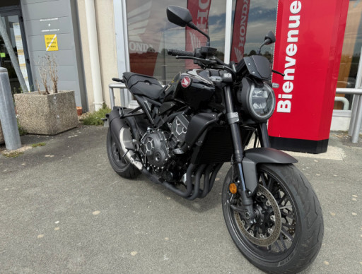 CB1000R + FULL BLACK