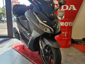 FORZA 125 TOP BOX