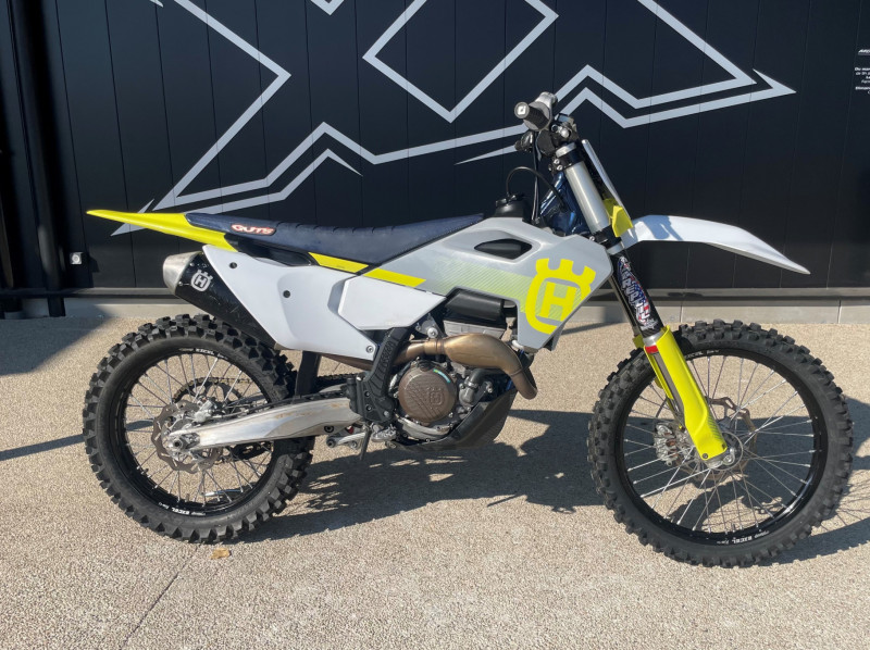 HUSQVARNA 250 FC 2024