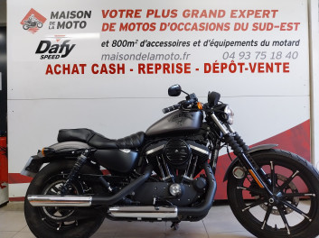 HARLEY-DAVIDSON SPORTSTER 883 IRON