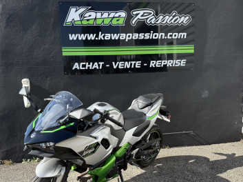 KAWASAKI Ninja 7 Hybrid