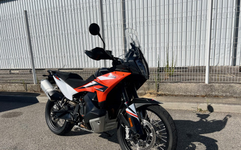 KTM 890 ADVENTURE