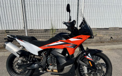 KTM 890 ADVENTURE