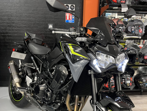 KAWASAKI Z 900