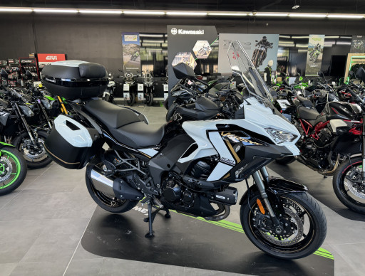 KAWASAKI VERSYS 1100 SE