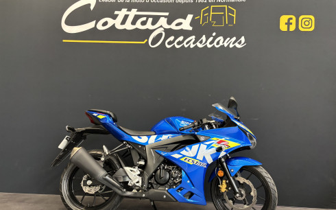 SUZUKI GSX-R 125  REVISEE & GARANTIE !