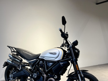 DUCATI SCRAMBLER 1100 PRO