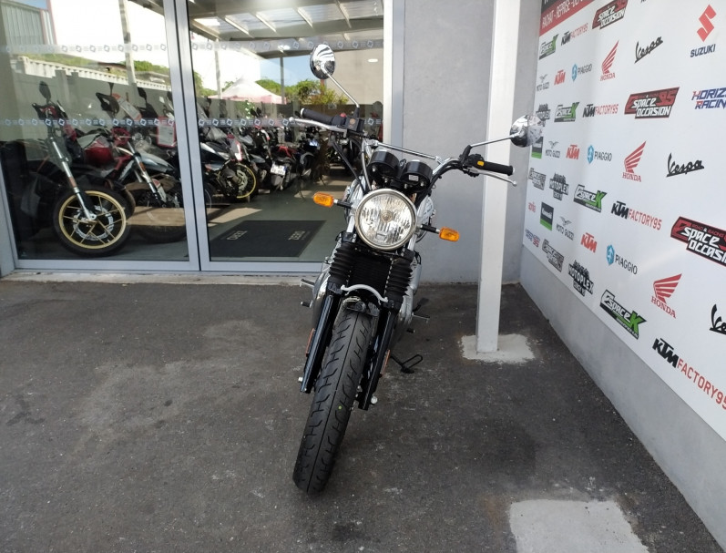 ROYAL ENFIELD INTERCEPTOR 650