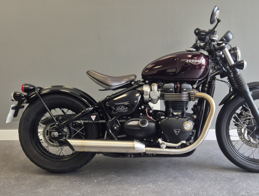 TRIUMPH Bonneville Bobber 1200 2017