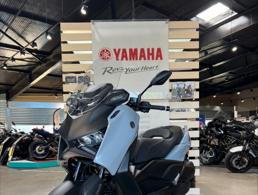 YAMAHA X-MAX 125 TECH MAX