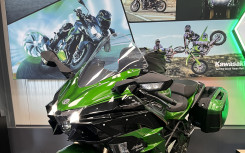 KAWASAKI Ninja H2 SX