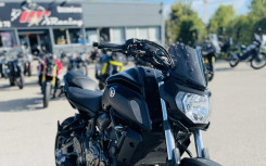 YAMAHA MT-07