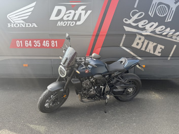 HONDA CB 1000 R + 