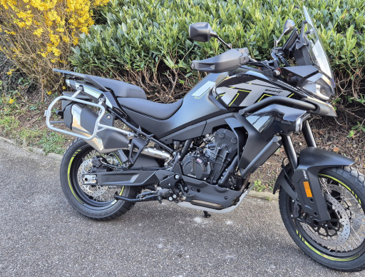 CF MOTO 800 MT EXPLORE MOTORS 54  à partir de 266.87€/ mois sur 60 mois