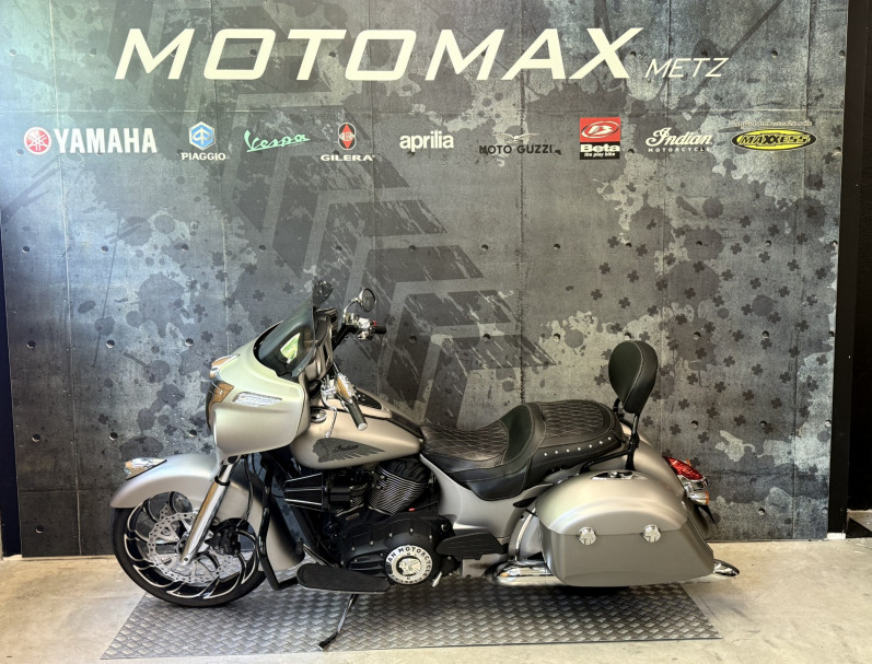 INDIAN CHIEFTAIN 1811 VANCE & HINES