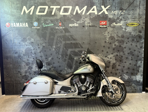 INDIAN CHIEFTAIN 1811 VANCE & HINES