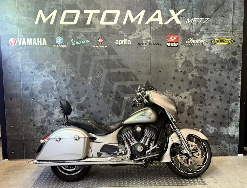 INDIAN CHIEFTAIN 1811 VANCE & HINES