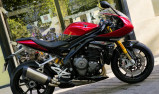 TRIUMPH SPEED TRIPLE 1200 RR