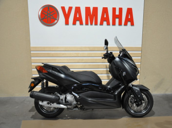 YAMAHA X-MAX 125 IRON MAX