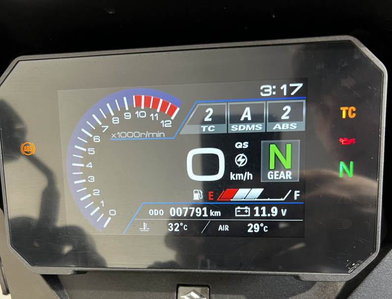 SUZUKI V-STROM 800SE