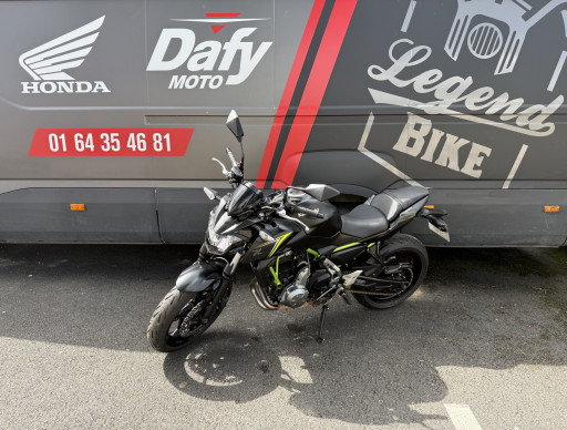 KAWASAKI Z650 A2