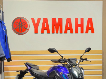 - YAMAHA MT-07 (47.5CV)
