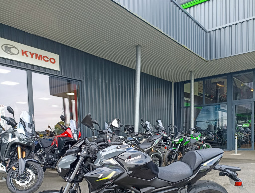 KAWASAKI Z650 - Z650