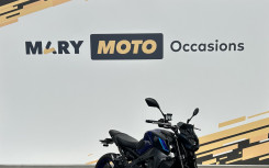 YAMAHA MT-09