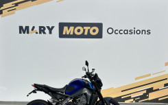 YAMAHA MT-09