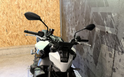 YAMAHA MT-09 CERAMIC ICE 1700kms