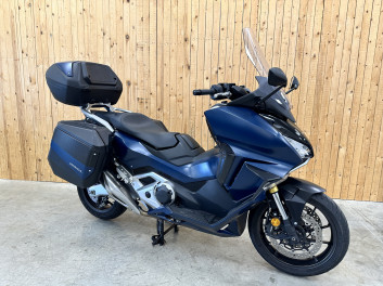 HONDA FORZA 750